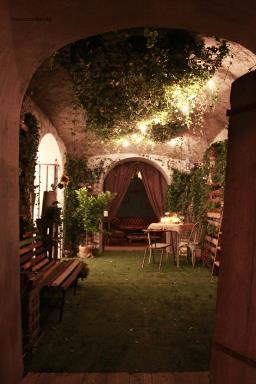 This is a picture of a great home office that we could build for you! It's just a mater of a simple remodeling of an existing room or the addition of a new room or a back yard extra building. BinderBuilding.com 818-914-5704